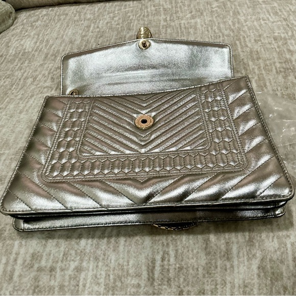✨💎RARE💎✨ BVLGARI SERPENTI FOREVER SHOULDER BAG w/MIRROR, COA,DUSTY, GIFT - Picture 6 of 16